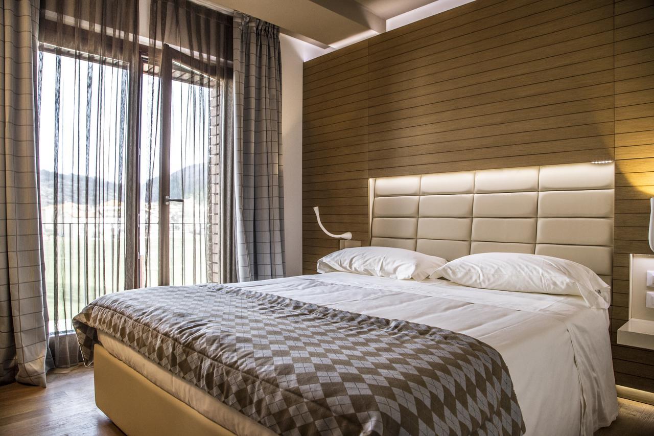 Grand Chalet Delle Rocche ロッカ・ディ・メッツォ エクステリア 写真
